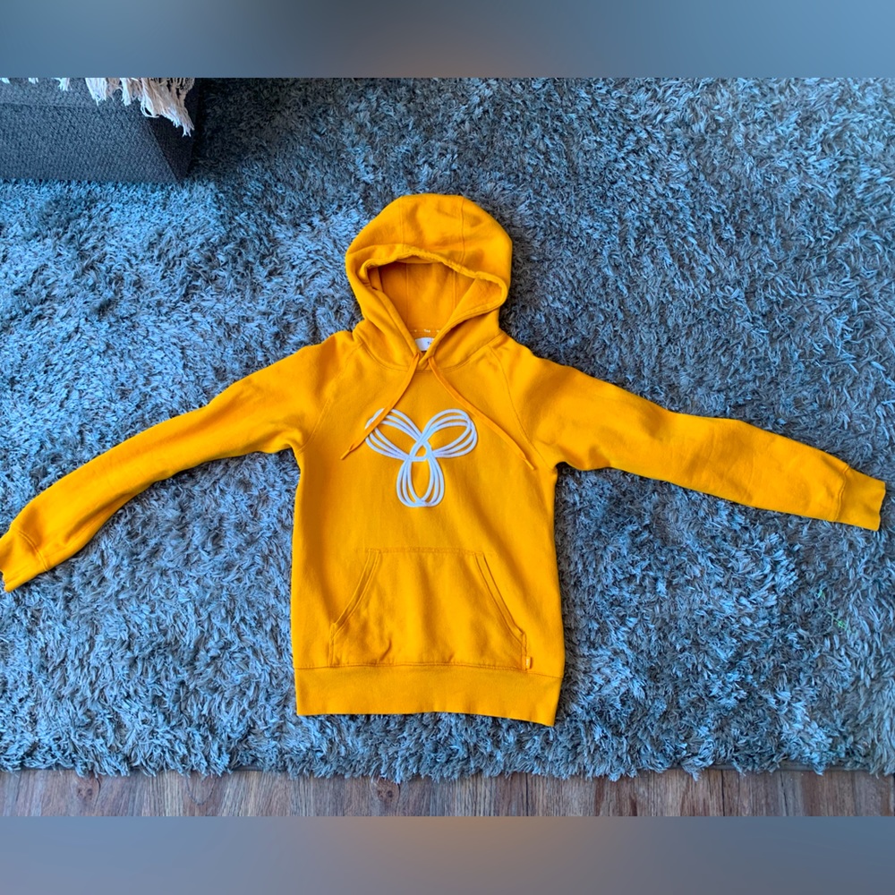 YELLOW TNA SWEATER